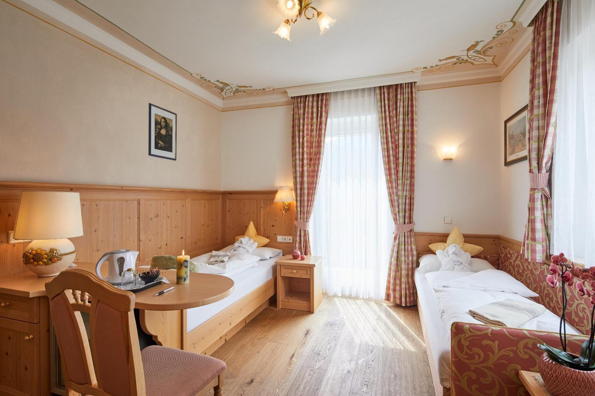 Dolomites Wellness Hotel Savoy Hotel