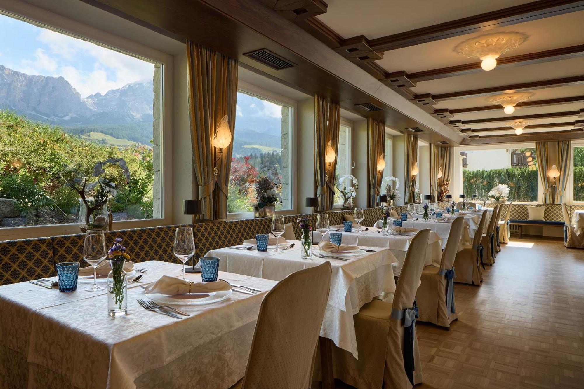 Hotel Dolomites Wellness Hotel Savoy
