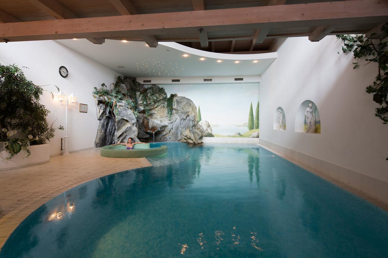 Hotel Dolomites Wellness Hotel Savoy 4*